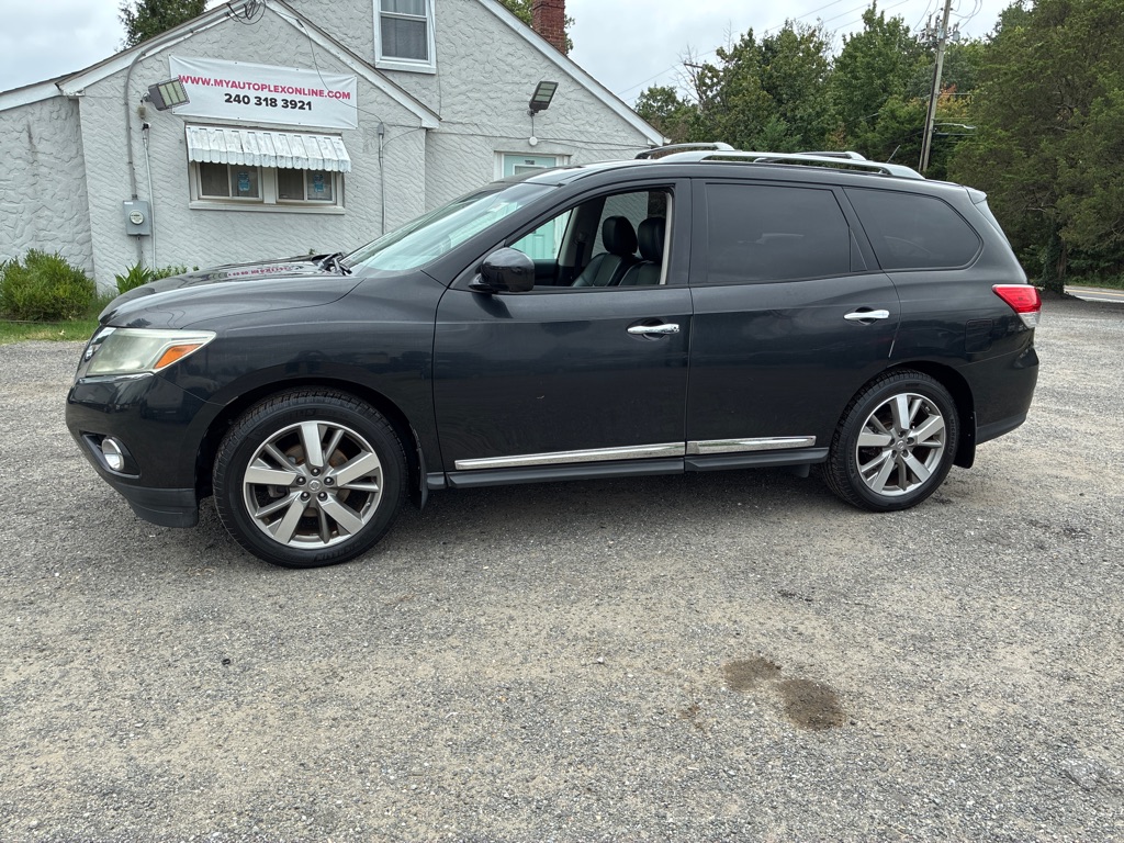 Photo 3 of this NISSAN PATHFINDER