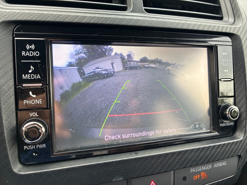 Photo 18 of this MITSUBISHI OUTLANDER SPORT