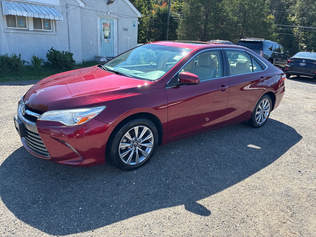 Photo 2 of this TOYOTA CAMRY