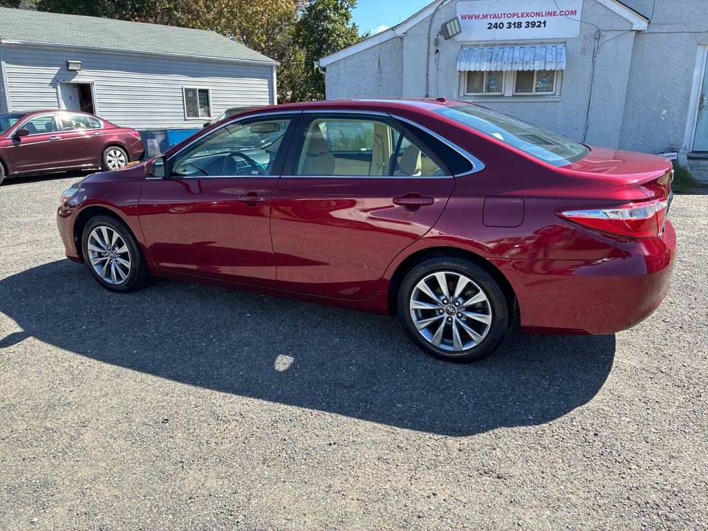 Photo 4 of this TOYOTA CAMRY
