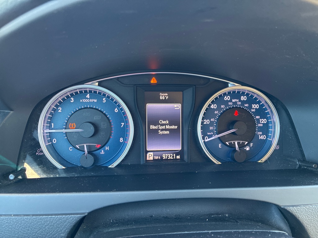 Photo 17 of this TOYOTA CAMRY