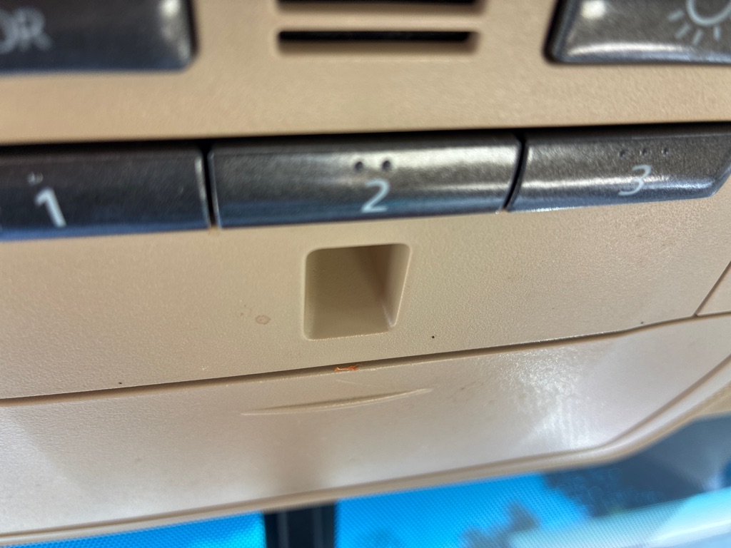 Photo 20 of this TOYOTA CAMRY