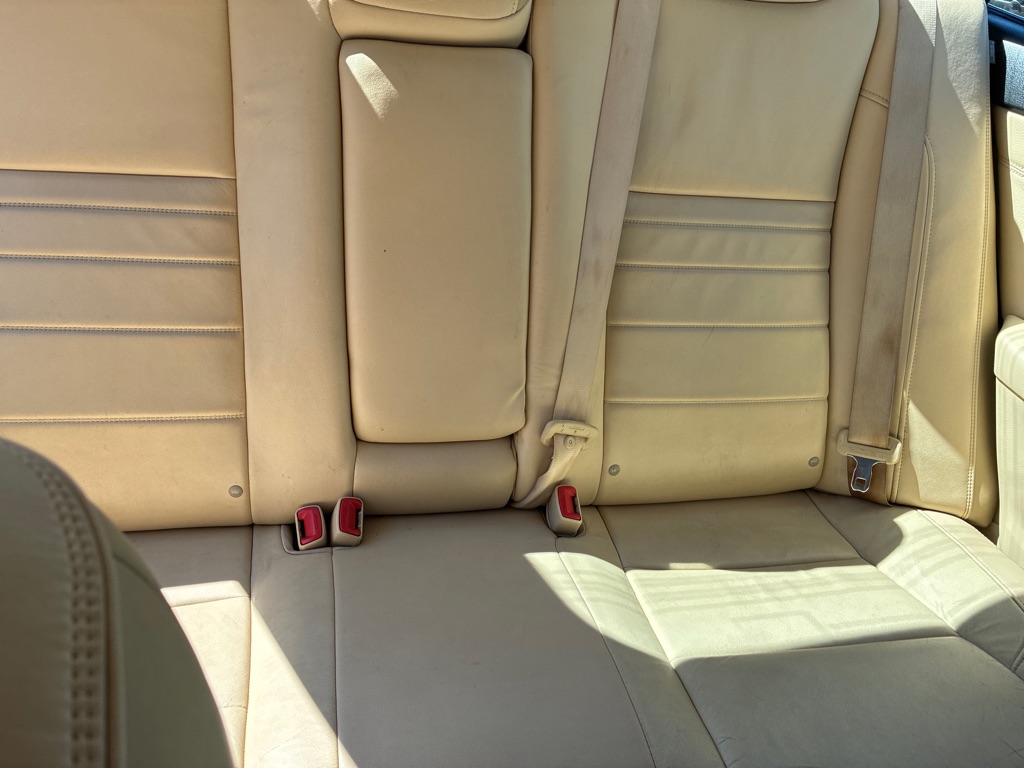 Photo 16 of this TOYOTA CAMRY
