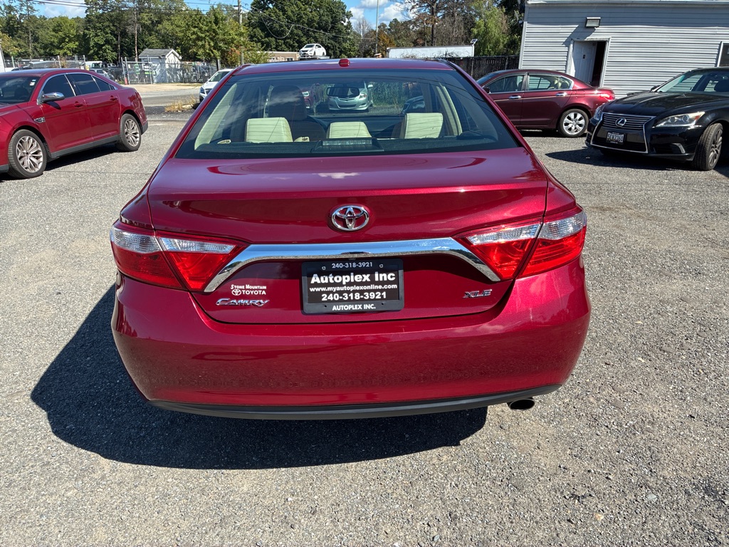 Photo 6 of this TOYOTA CAMRY