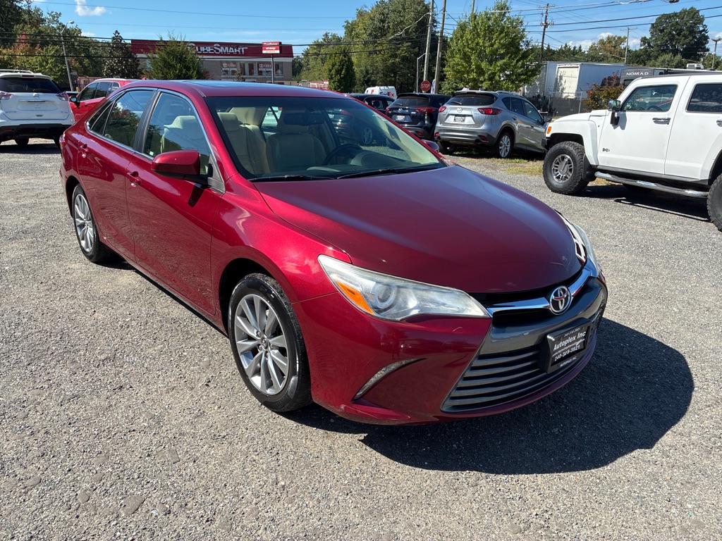 Photo 10 of this TOYOTA CAMRY