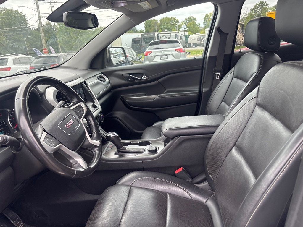 Photo 13 of this GMC ACADIA