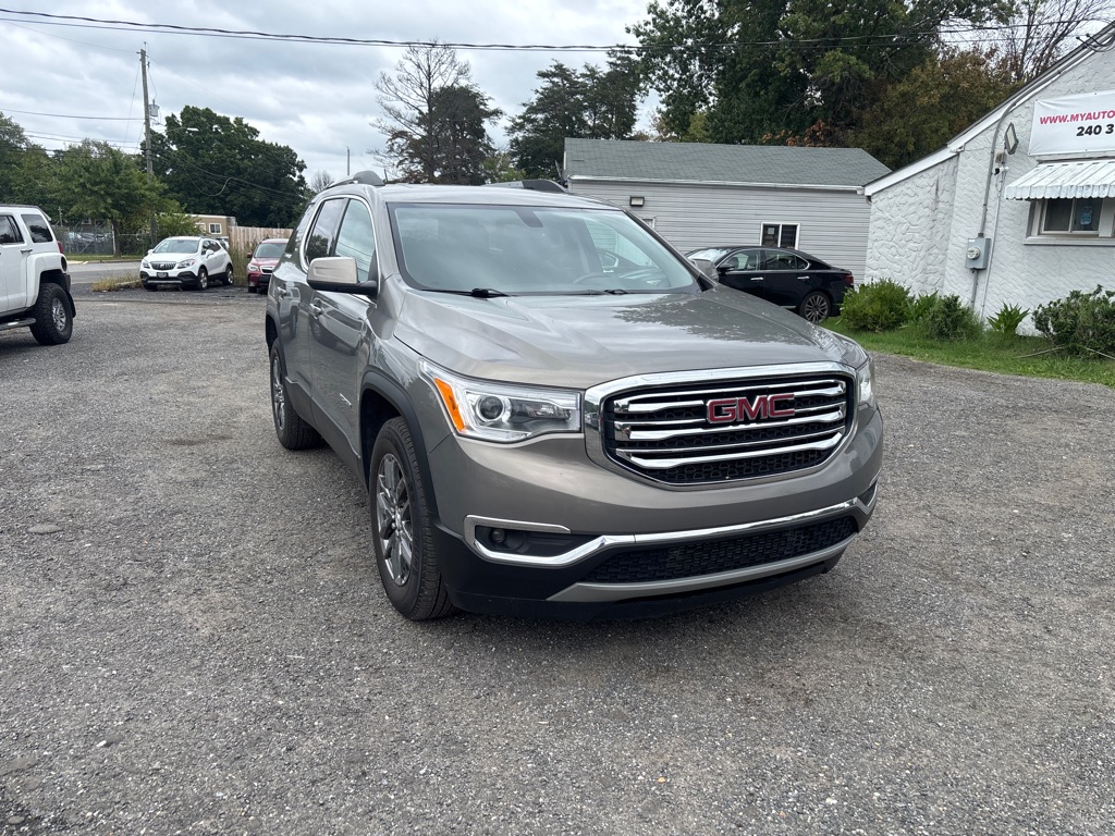 Photo 12 of this GMC ACADIA