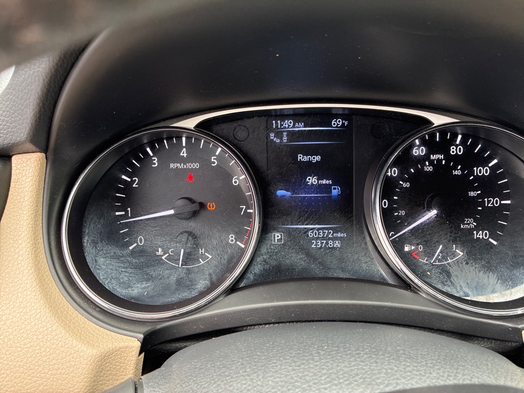 Photo 18 of this NISSAN ROGUE