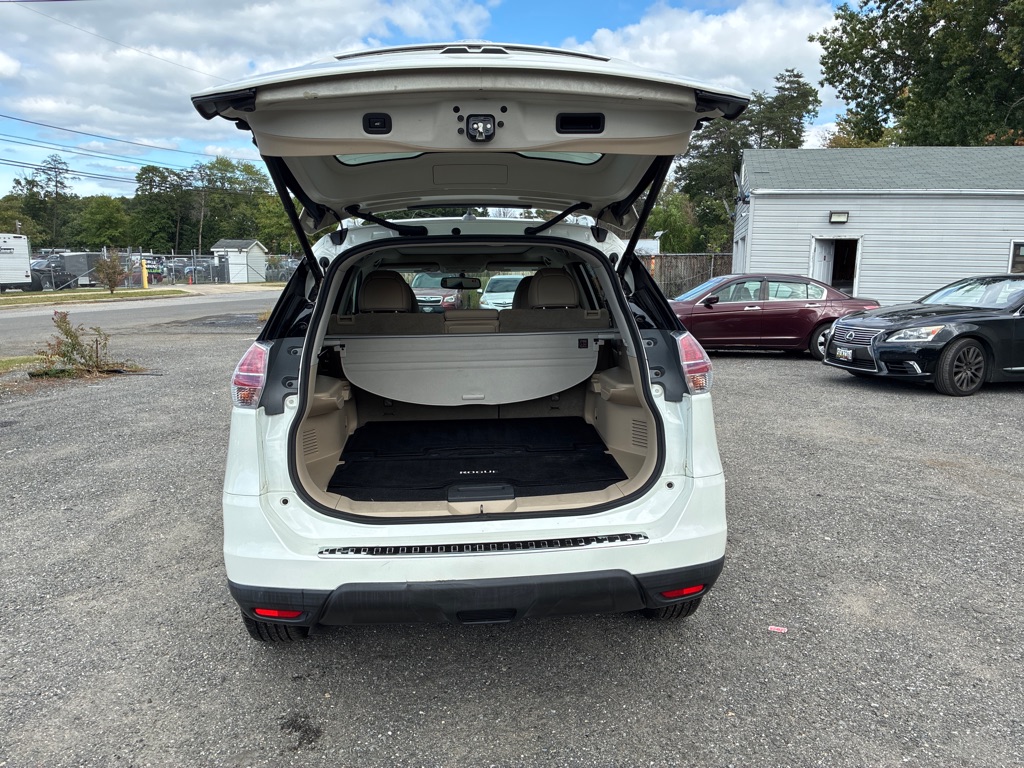 Photo 28 of this NISSAN ROGUE