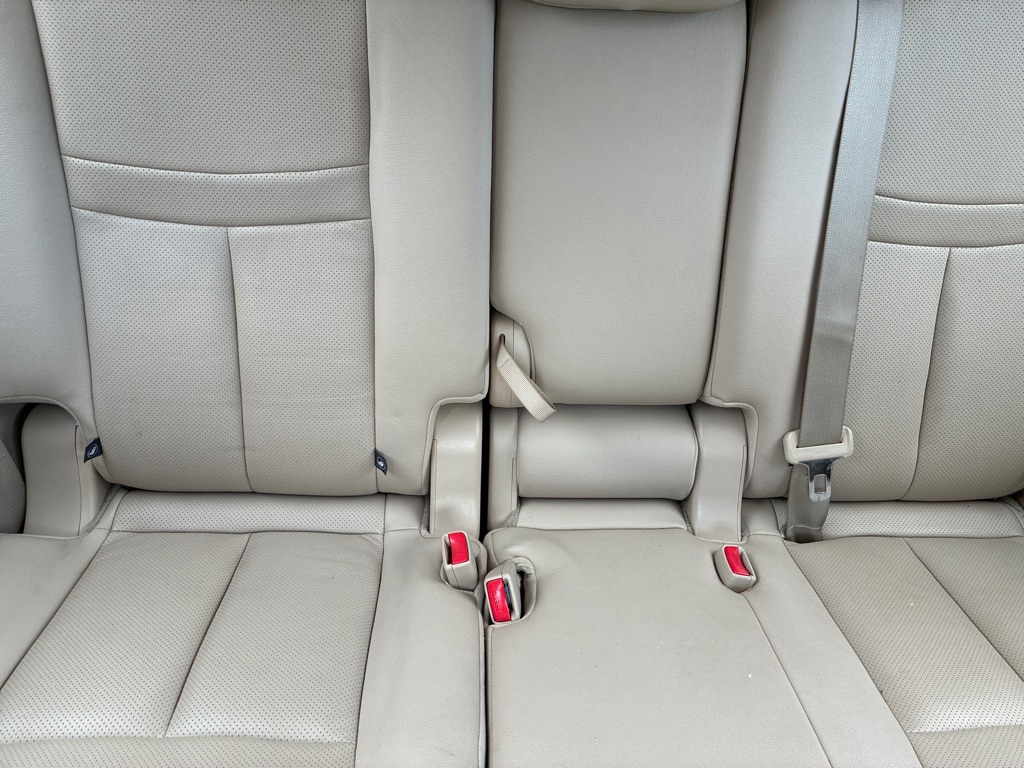 Photo 34 of this NISSAN ROGUE
