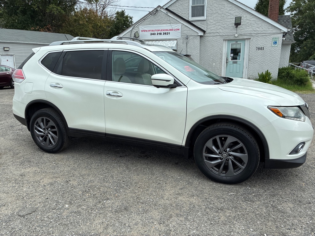 Photo 9 of this NISSAN ROGUE