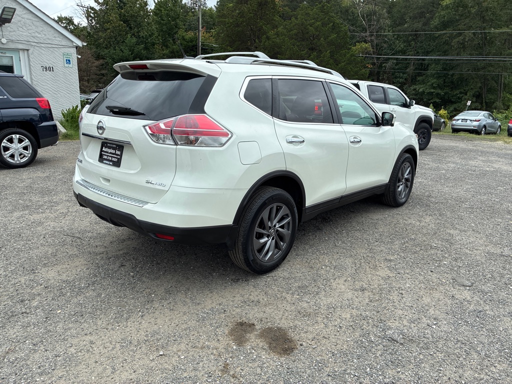 Photo 7 of this NISSAN ROGUE