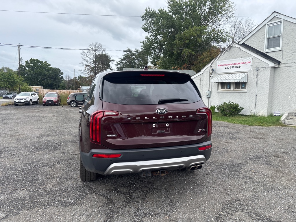 Photo 8 of this KIA TELLURIDE