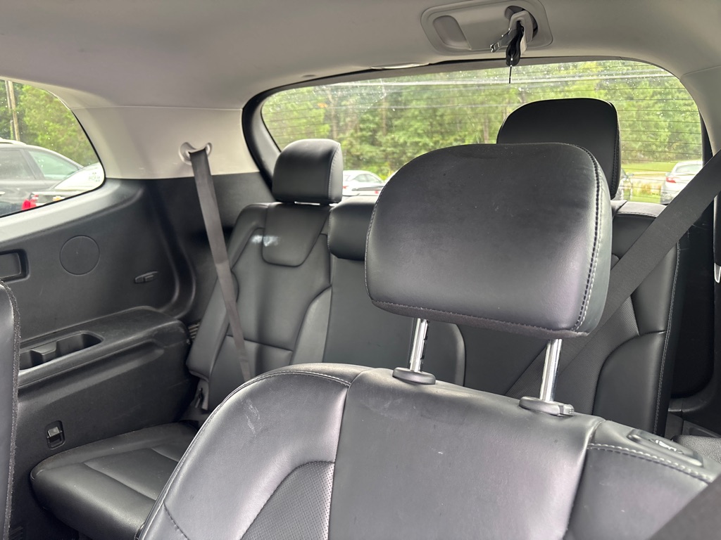 Photo 17 of this KIA TELLURIDE