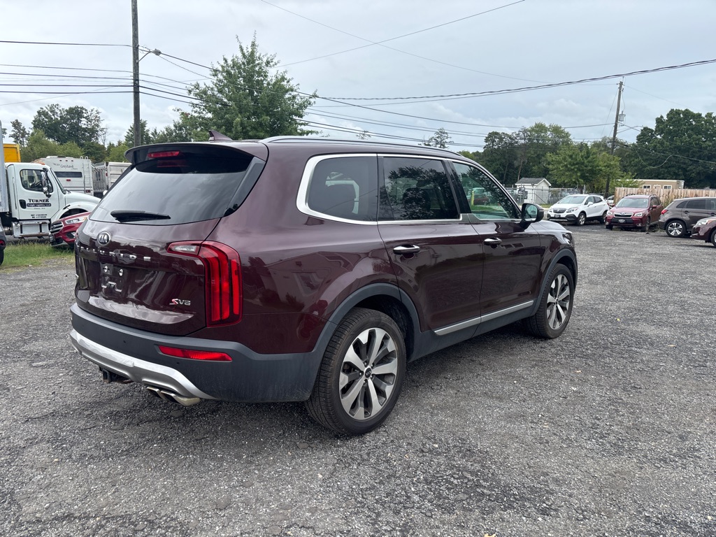Photo 9 of this KIA TELLURIDE