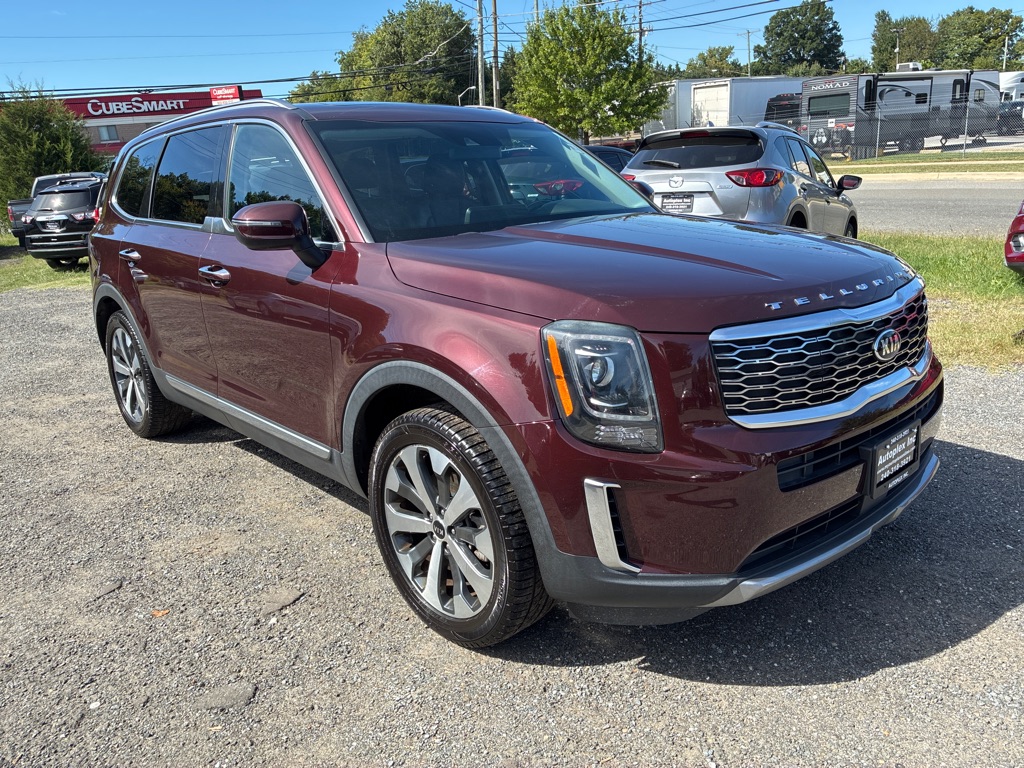 Photo 26 of this KIA TELLURIDE