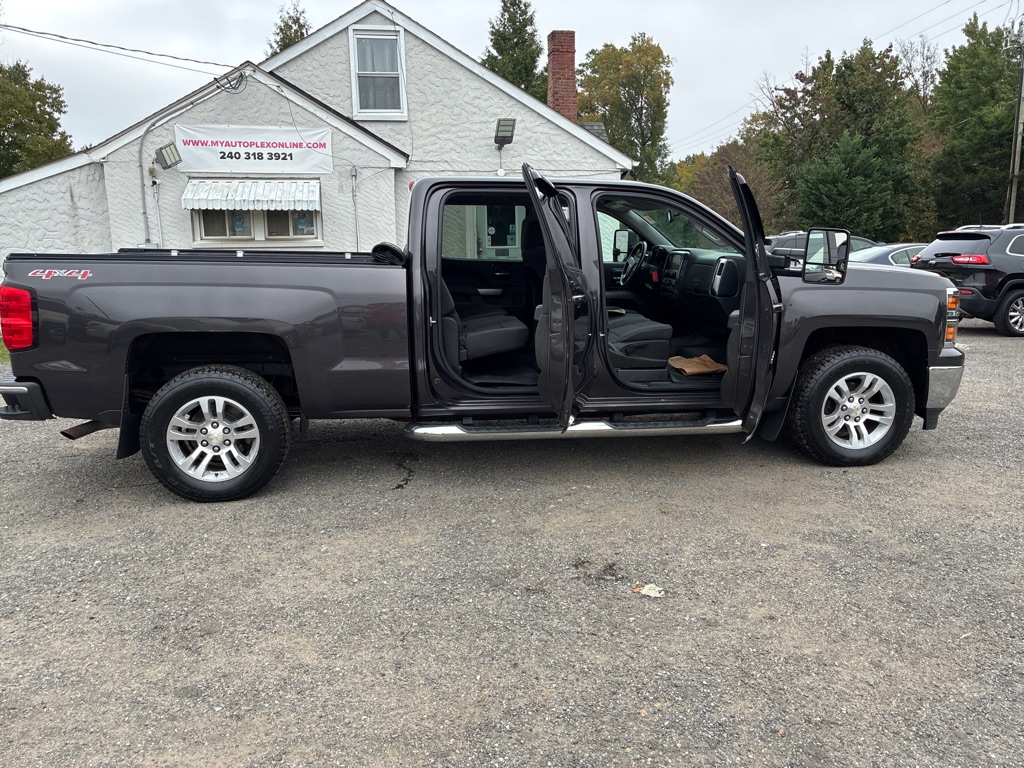 Photo 13 of this CHEVROLET SILVERADO 1500