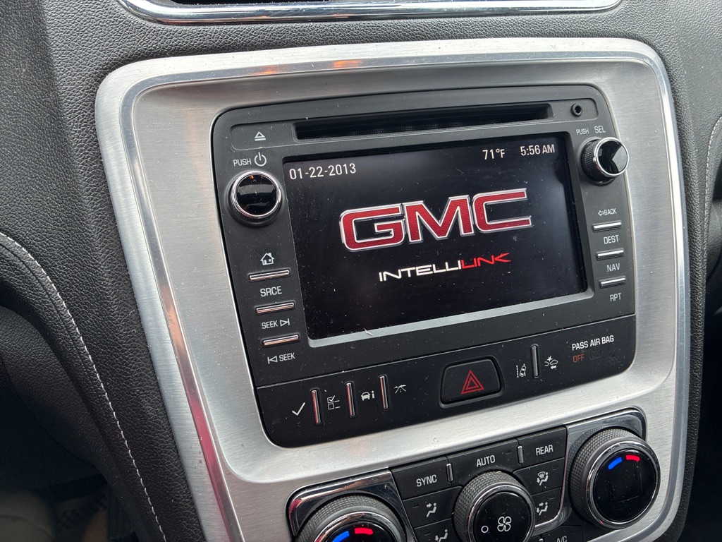 Photo 18 of this GMC ACADIA