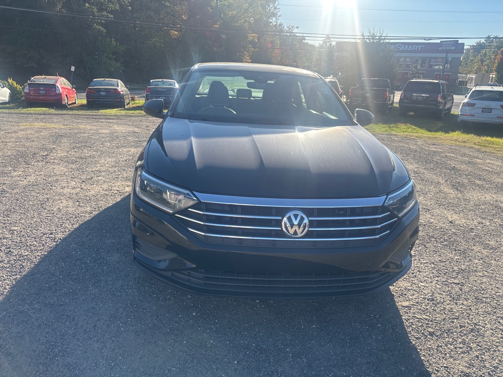 Photo 12 of this VOLKSWAGEN JETTA