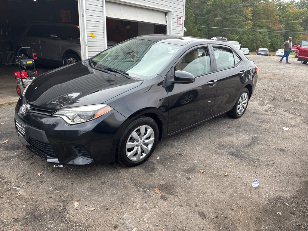 Photo 2 of this TOYOTA COROLLA