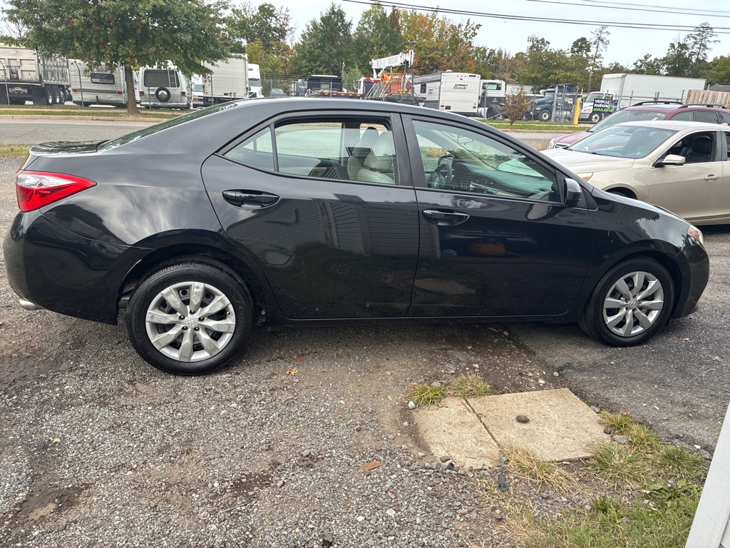 Photo 12 of this TOYOTA COROLLA
