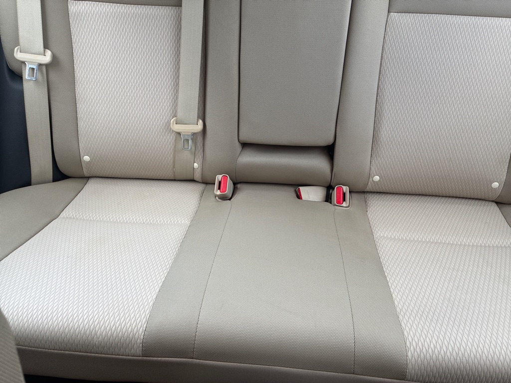 Photo 8 of this TOYOTA COROLLA