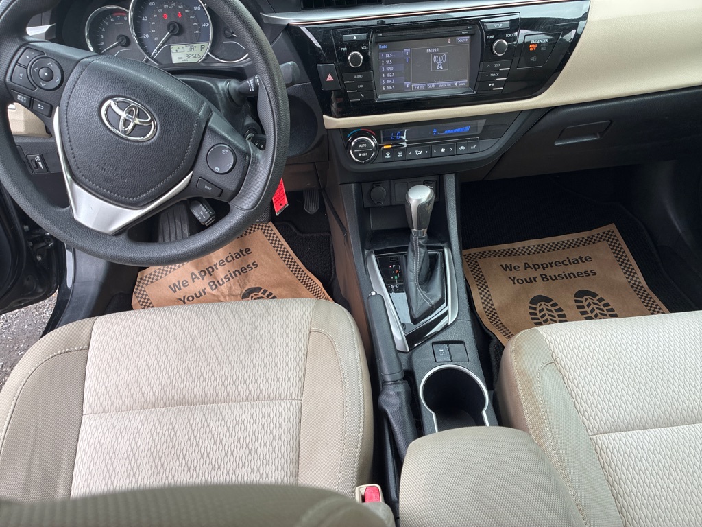 Photo 7 of this TOYOTA COROLLA