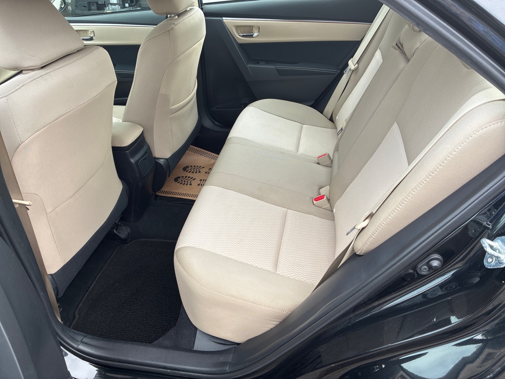 Photo 6 of this TOYOTA COROLLA