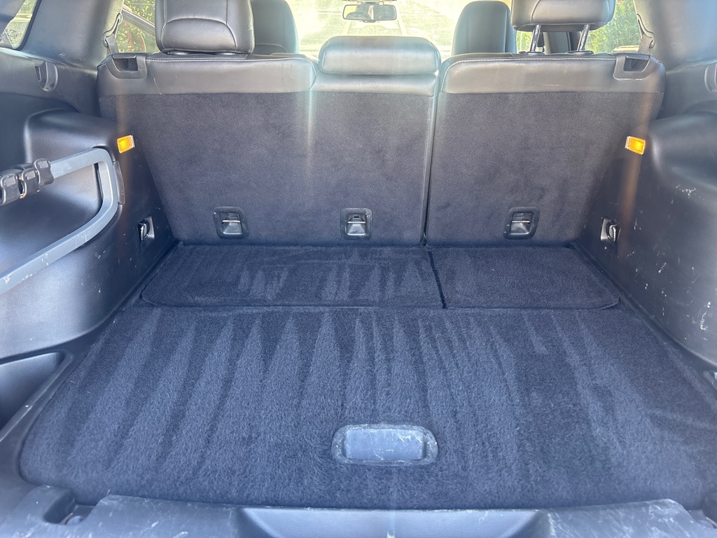 Photo 16 of this JEEP CHEROKEE