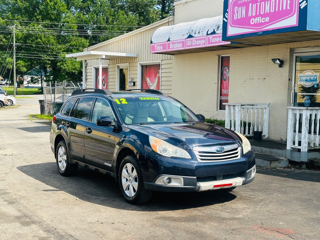 Photo 2 of this SUBARU OUTBACK