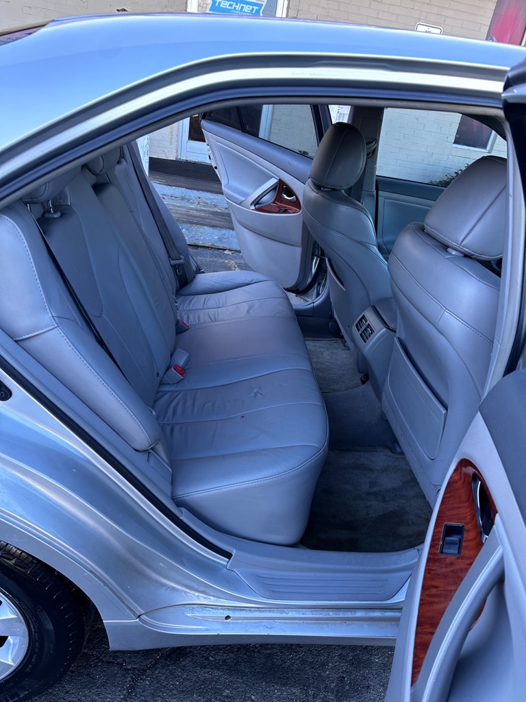 Photo 15 of this TOYOTA CAMRY