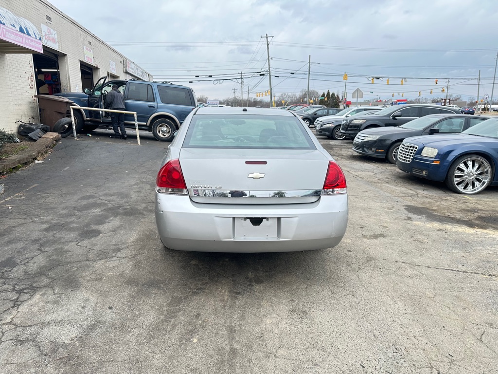 Photo 7 of this CHEVROLET IMPALA