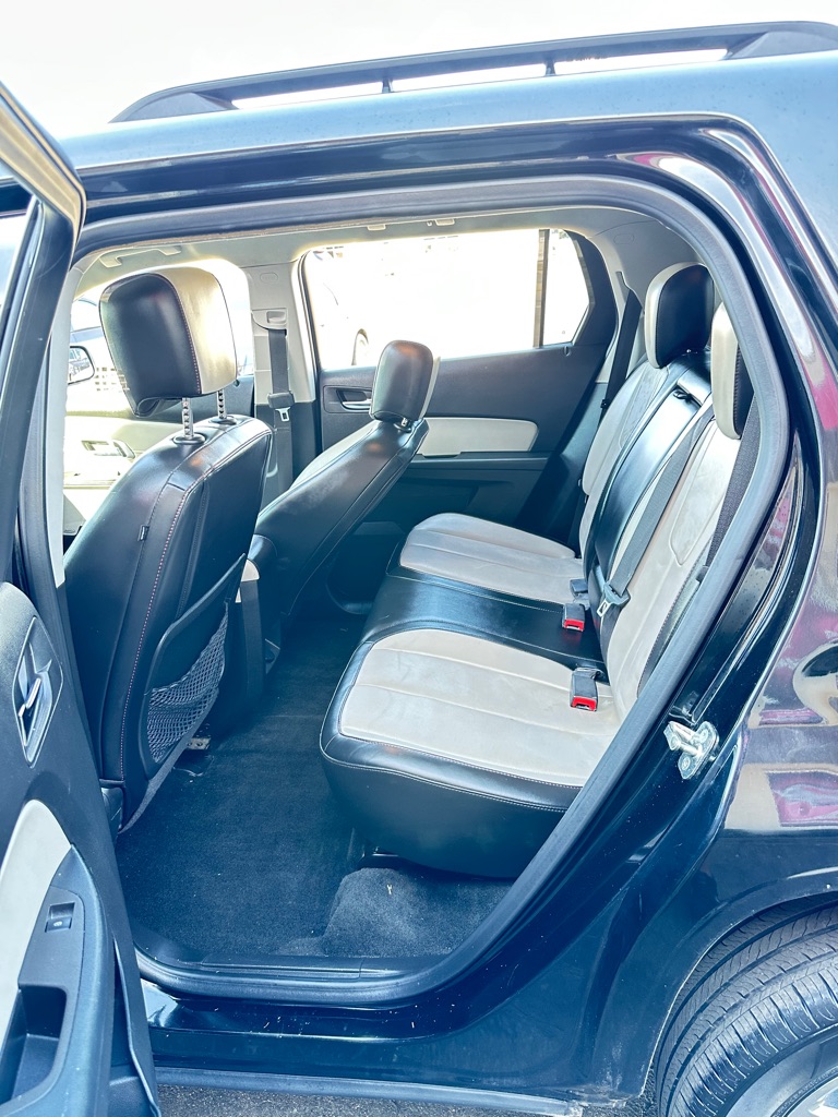 Photo 9 of this GMC TERRAIN
