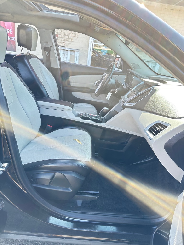 Photo 13 of this GMC TERRAIN