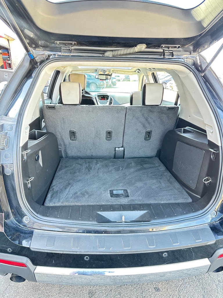 Photo 10 of this GMC TERRAIN