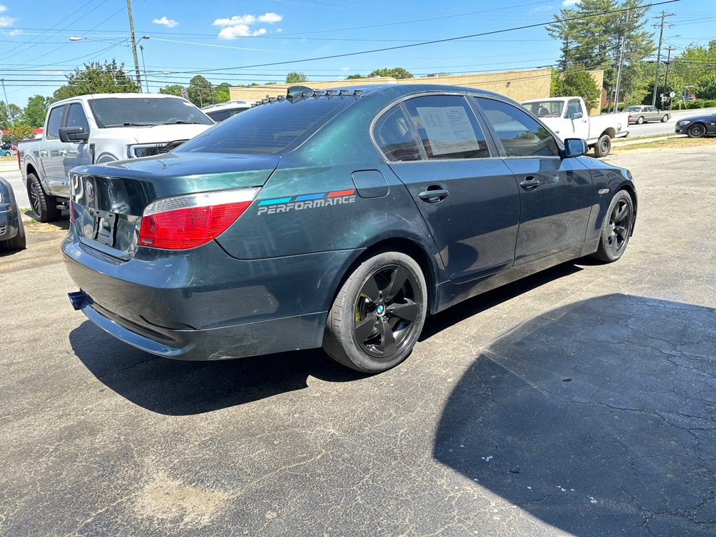 Photo 6 of this BMW 5 SERIES