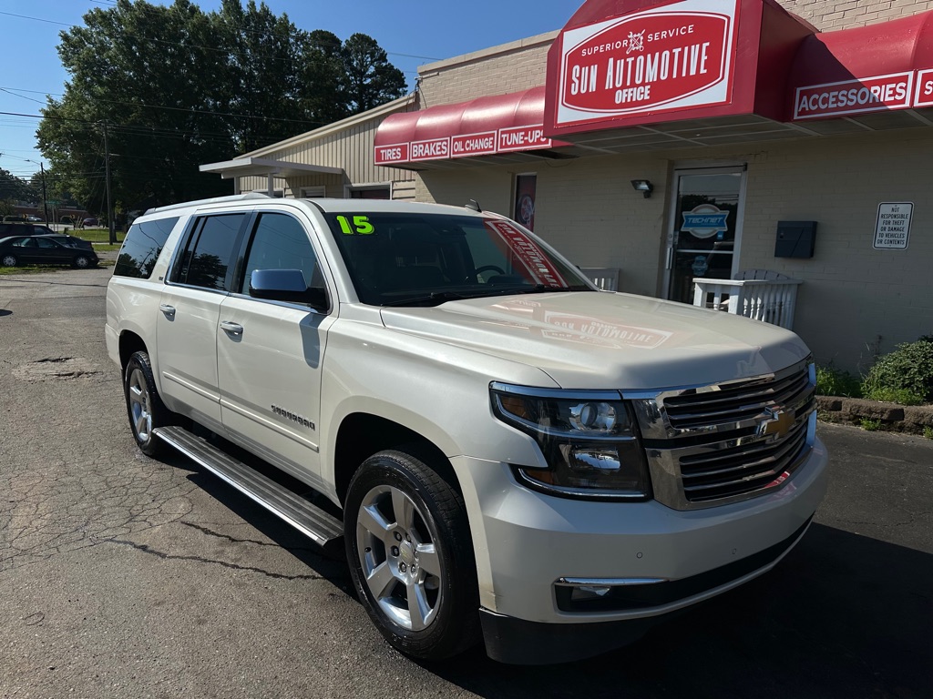 Photo 2 of this CHEVROLET SUBURBAN