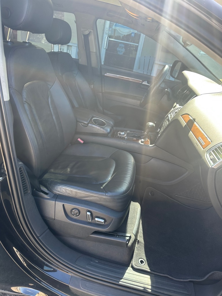Photo 19 of this AUDI Q7