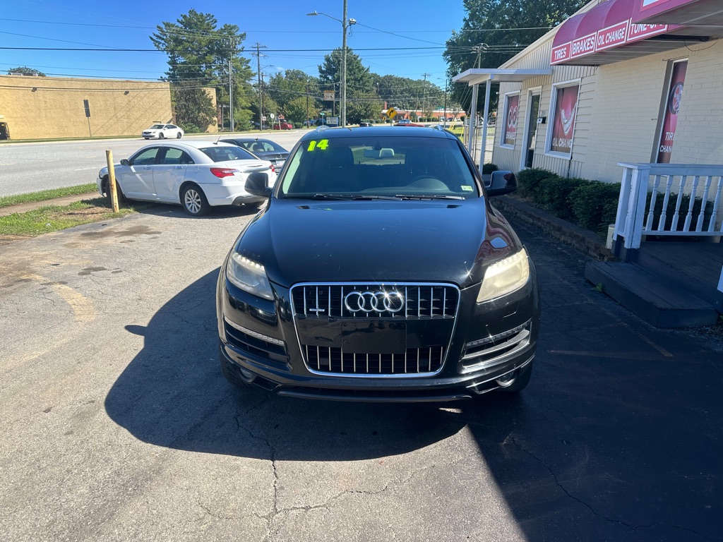 Photo 3 of this AUDI Q7