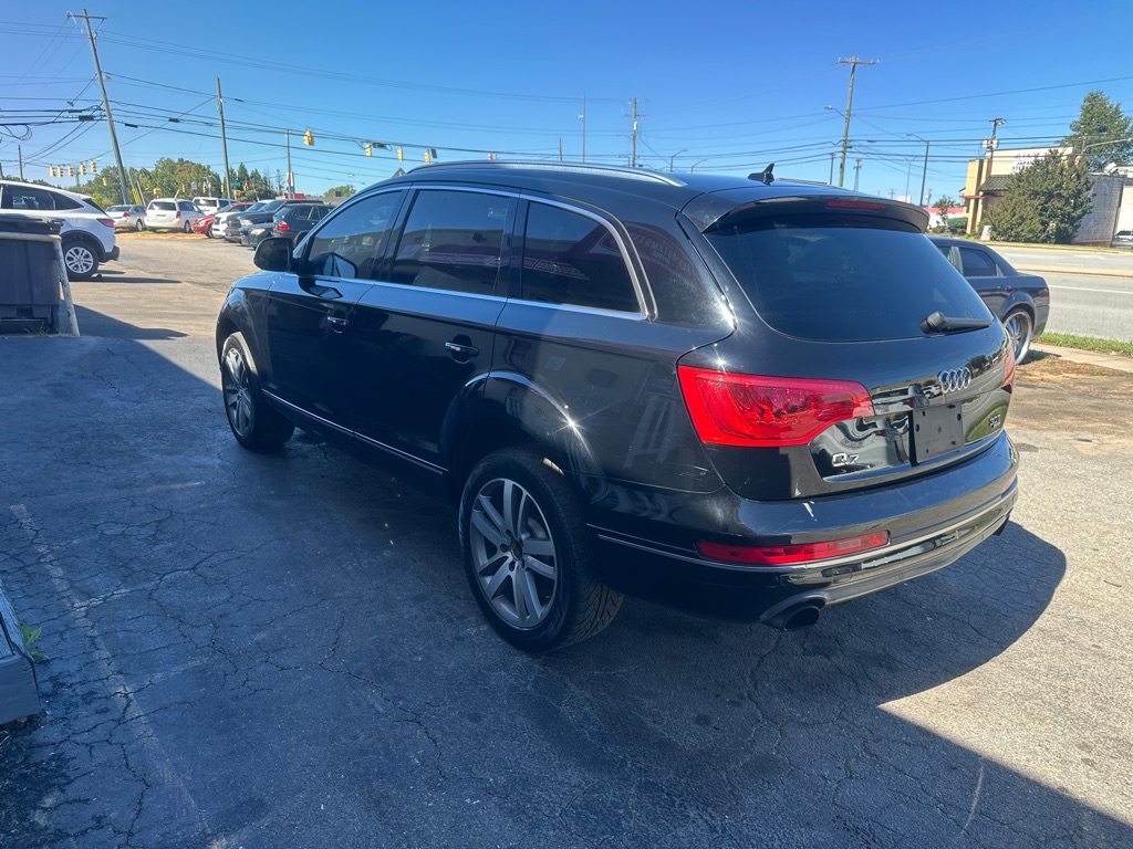 Photo 6 of this AUDI Q7