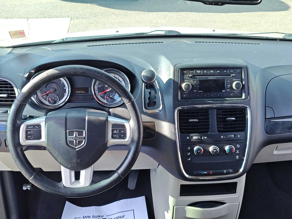 Photo 7 of this DODGE GRAND CARAVAN