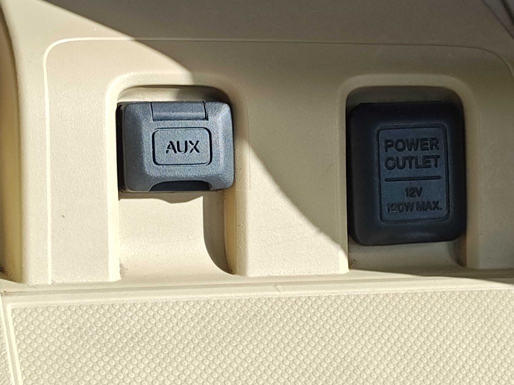 Photo 12 of this HONDA CR-V