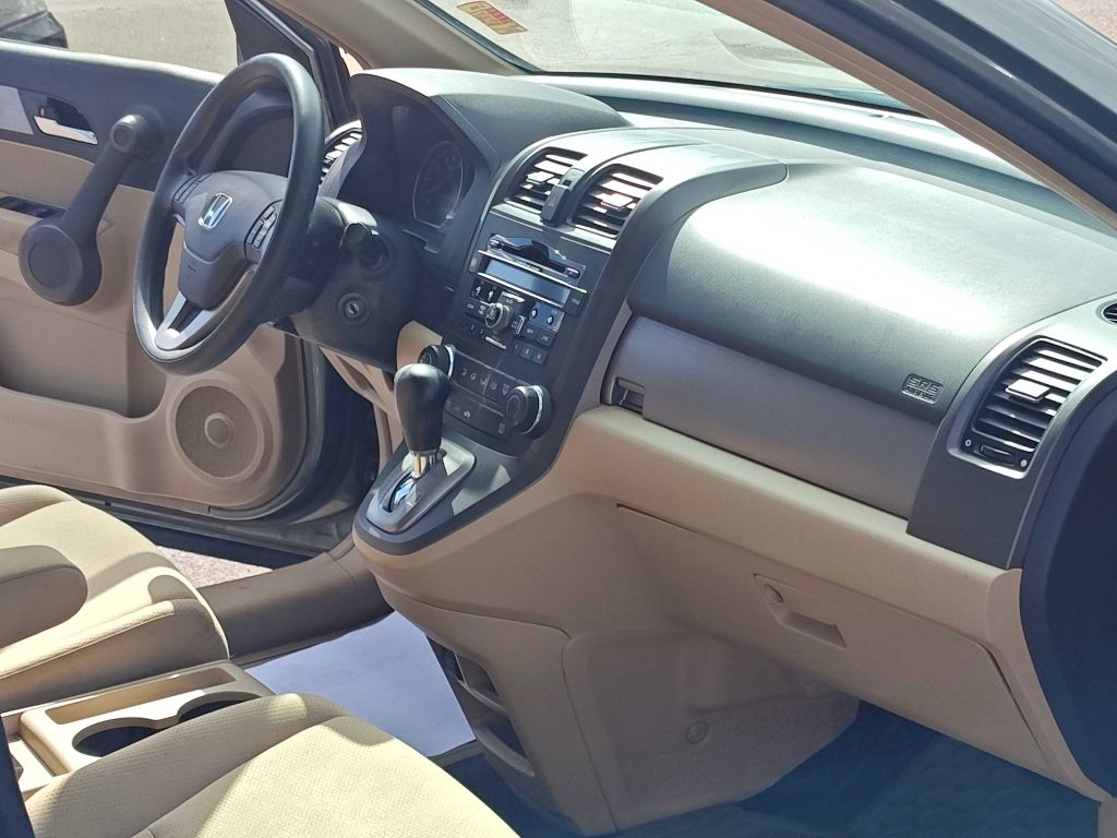 Photo 8 of this HONDA CR-V