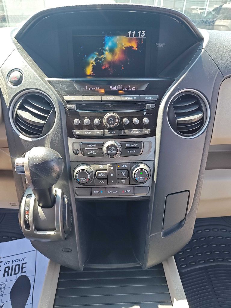 Photo 14 of this HONDA PILOT