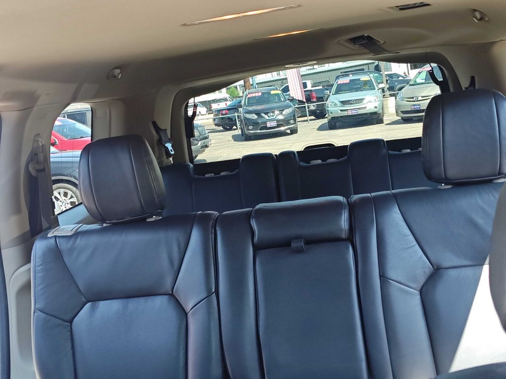Photo 13 of this HONDA PILOT