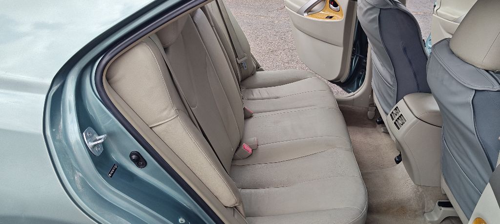 Photo 12 of this TOYOTA CAMRY
