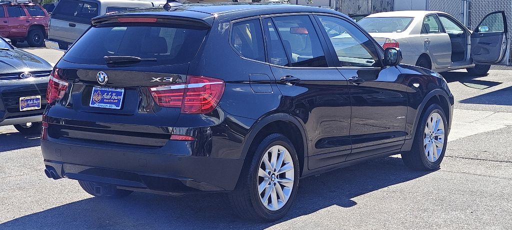 Photo 5 of this BMW X3