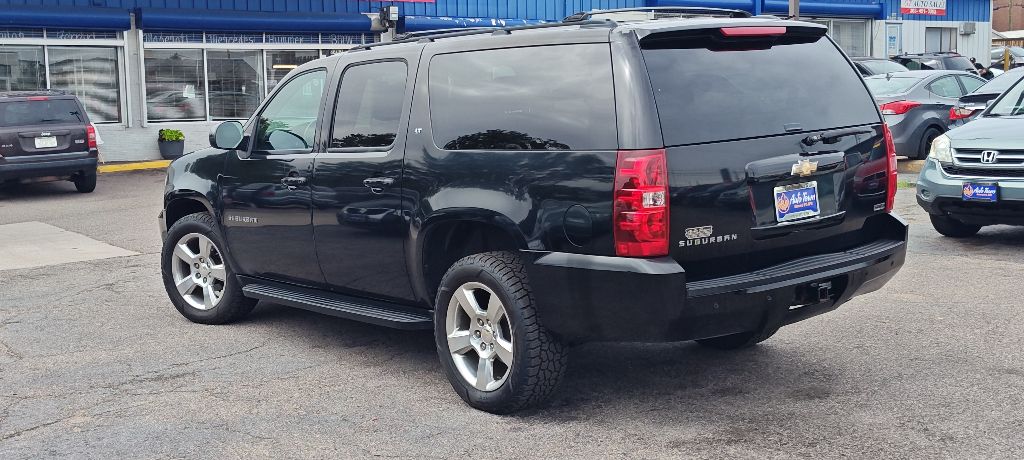 Photo 5 of this CHEVROLET SUBURBAN