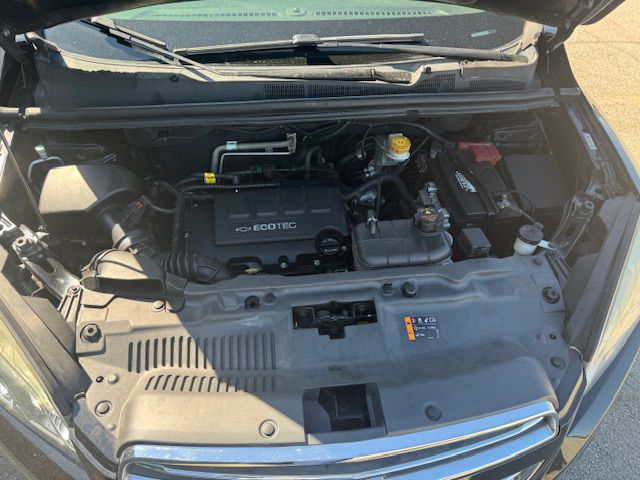 Photo 17 of this CHEVROLET TRAX