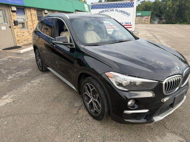 Photo 2 of this BMW X1